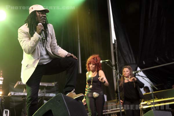 ALPHA BLONDY - 2011-05-10 - PARIS - Place de la Bastille - 